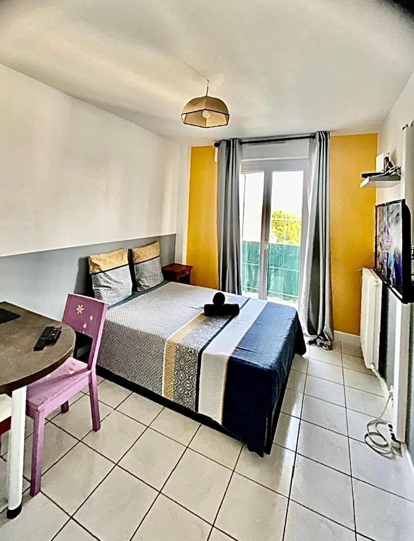 Appartement Proche Gare Et Centre Ville Melun Dış mekan fotoğraf